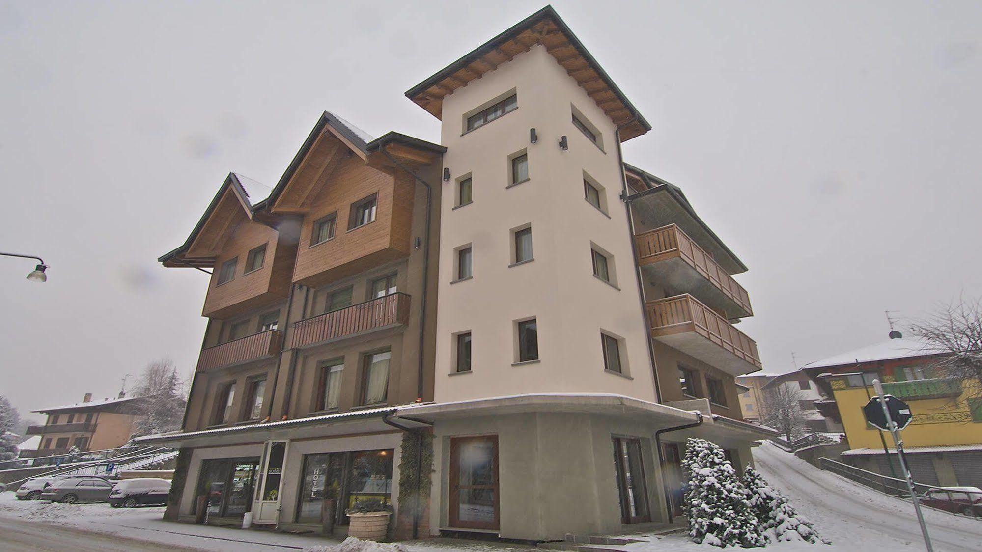 Harmony Suite Hotel Селвино Екстериор снимка